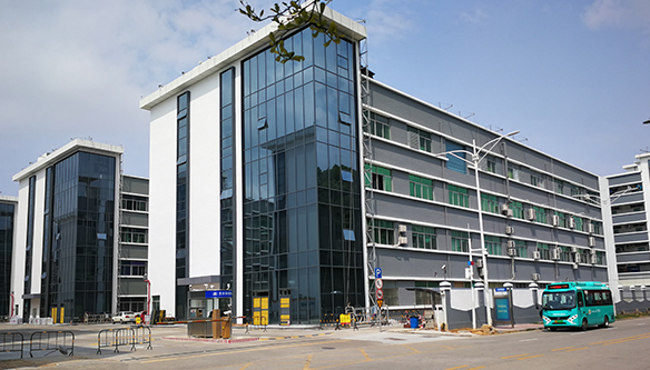 沙湖原种场智慧园区幕墙维修